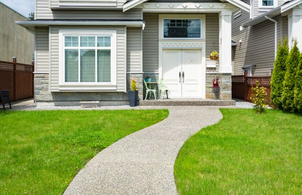 Concrete Path Construction in Vacaville