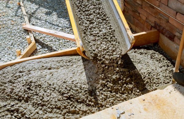 Cement Walkway Pouring in Vacaville